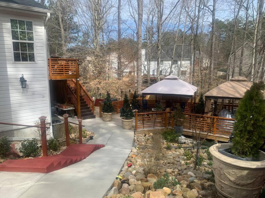 Entire Apartment Suite Family Singles Couples Nurses Dinners Business Meetings Lithonia Exterior photo
